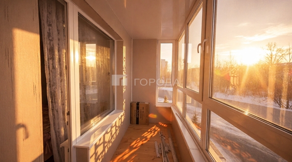 
  Продается 2-комн. квартира 37 м², в ЖК Азимут, дом 2. Фото 8.