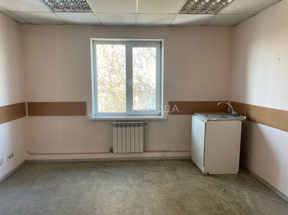 
  Продается универсальное помещение 716 м². Фото 11.