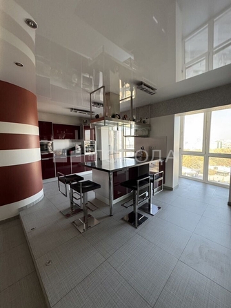 
  Продается 4-комн. квартира 140 м². Фото 2.