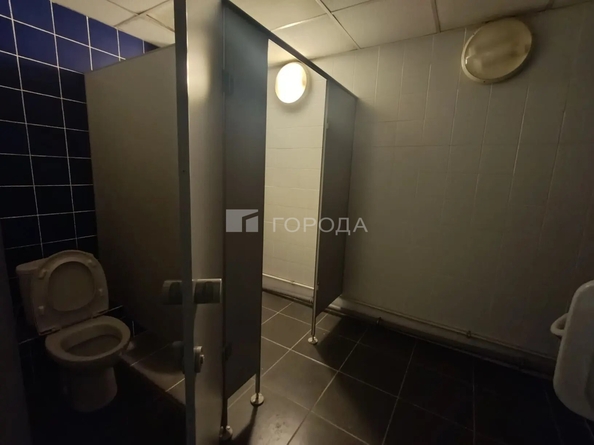 
  Сдается универсальное помещение 583 м². Фото 10.