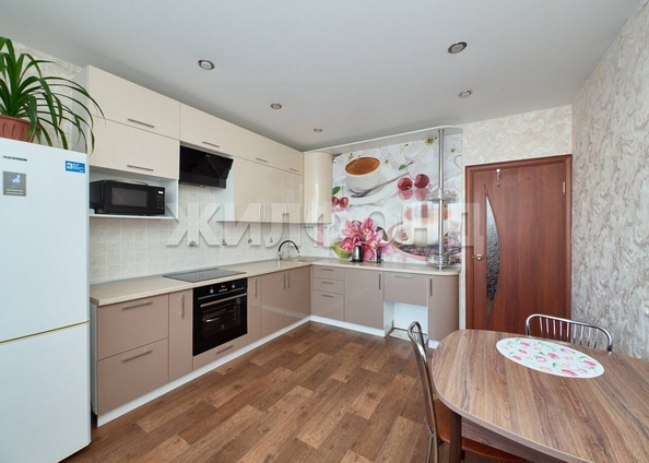 
  Продается 3-комн. квартира 72.8 м². Фото 2.