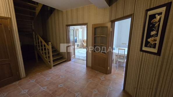 
  Продается 3-комн. квартира 107.4 м². Фото 2.