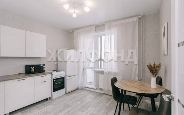 
  Продается 1-комн. квартира 36.3 м², в ЖК Околица, дом 5. Фото 1.