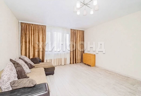 
  Продается 2-комн. квартира 58.1 м². Фото 1.