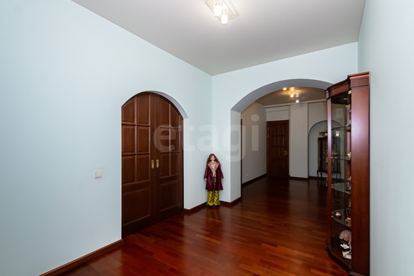 
  Продается 4-комн. квартира 292 м². Фото 17.