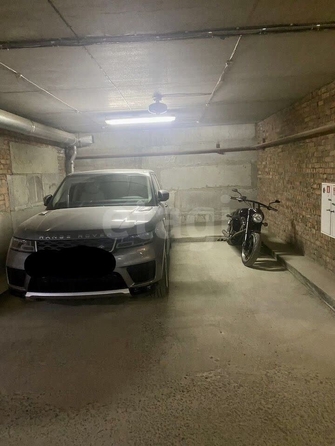 
  Продается парковка 30 м². Фото 1.