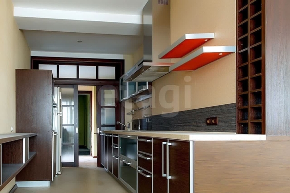 
  Продается 4-комн. квартира 316 м². Фото 3.
