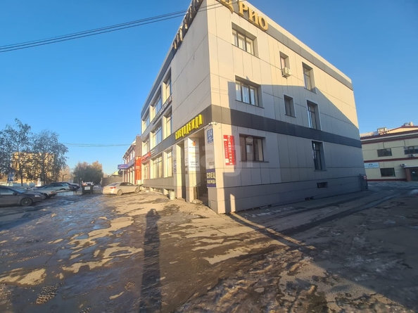 
  Сдается офис 35 м². Фото 1.