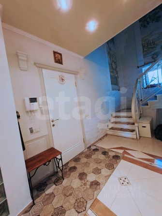 
  Продается 3-комн. квартира 135 м². Фото 1.