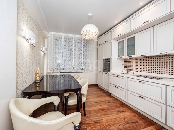 
  Продается 4-комн. квартира 126.4 м². Фото 2.