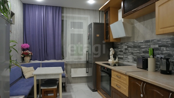
  Продается 3-комн. квартира 77 м². Фото 1.
