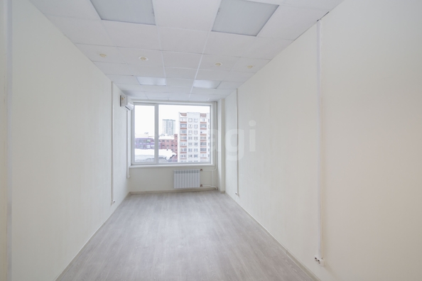 
  Сдается офис 18.1 м². Фото 11.