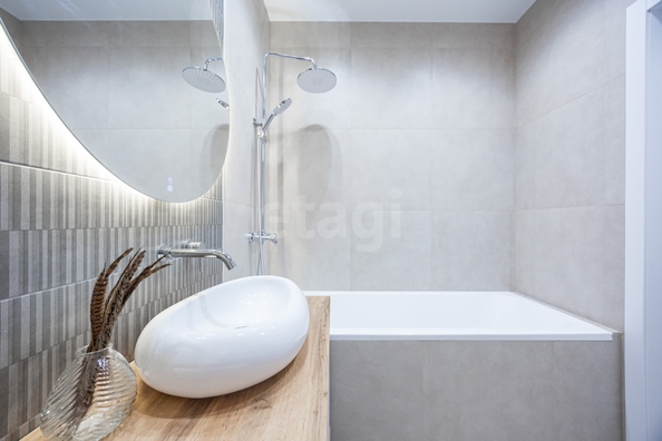 
  Продается 4-комн. квартира 65 м². Фото 13.