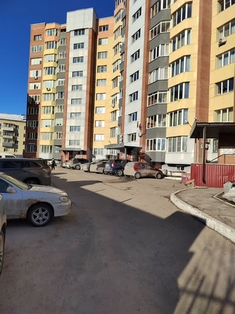 
  Продается 4-комн. квартира 125.4 м². Фото 1.