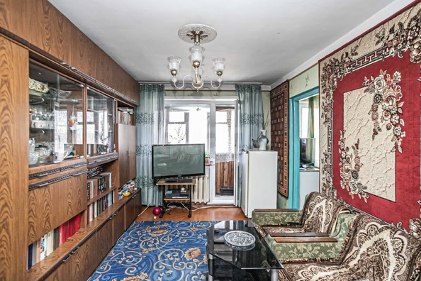 
  Продается 4-комн. квартира 60.1 м². Фото 1.