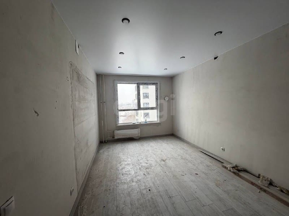
  Продается 1-комн. квартира 34.9 м², в ЖК Азимут, дом 4. Фото 7.