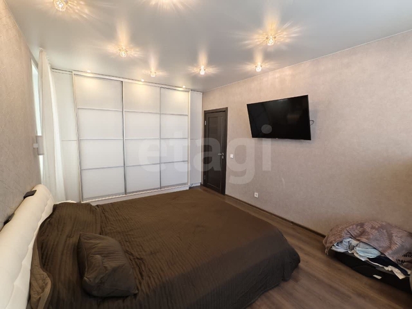 
  Продается 2-комн. квартира 70 м². Фото 2.