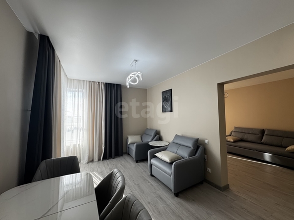 
  Продается 2-комн. квартира 56 м², в ЖК Азимут, дом 1. Фото 2.
