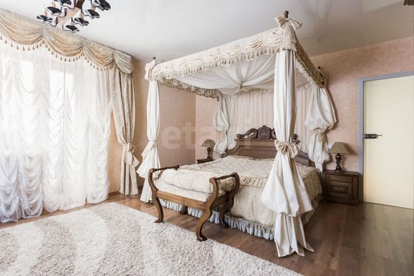 
  Продается 4-комн. квартира 118 м². Фото 1.