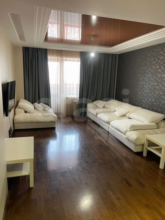
  Продается 4-комн. квартира 132 м². Фото 1.