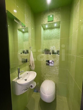
  Продается 2-комн. квартира 61.8 м², в ЖК Радужный каскад, б/с 19. Фото 8.