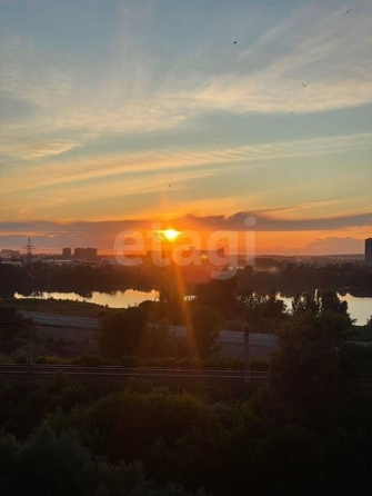 
  Продается 2-комн. квартира 61.8 м², в ЖК Радужный каскад, б/с 19. Фото 14.
