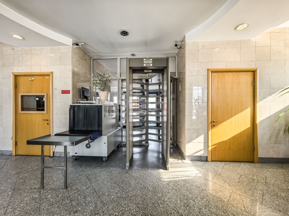 
  Продается универсальное помещение 11000 м². Фото 24.