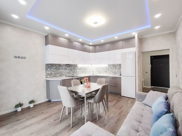 
  Продается 2-комн. квартира 65.9 м². Фото 5.