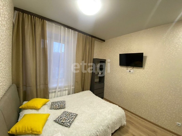 
  Продается 4-комн. квартира 104 м², в ЖК На Серафимовича, дом 1. Фото 3.