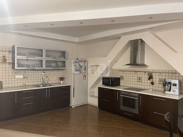 
  Продается 3-комн. квартира 109 м². Фото 1.