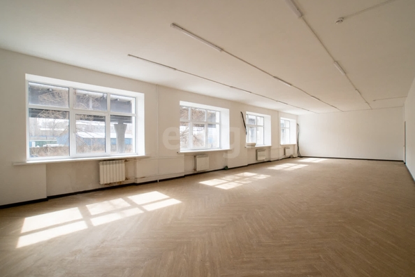 
  Сдается офис 115 м². Фото 2.
