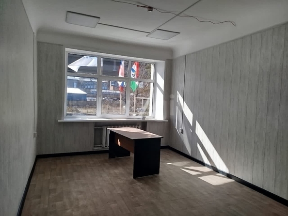 
  Сдается офис 14.9 м². Фото 1.