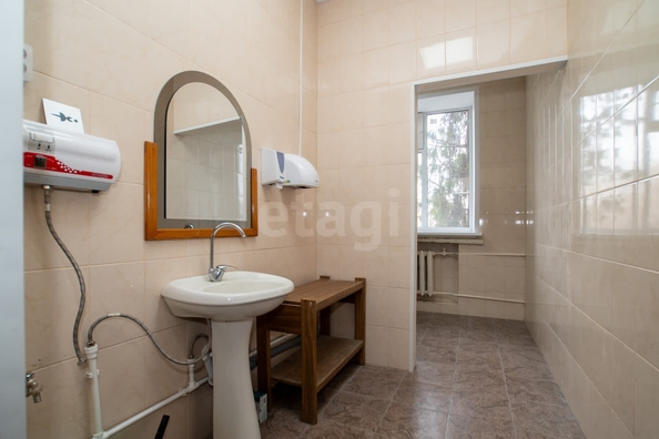 
  Сдается офис 14.9 м². Фото 7.