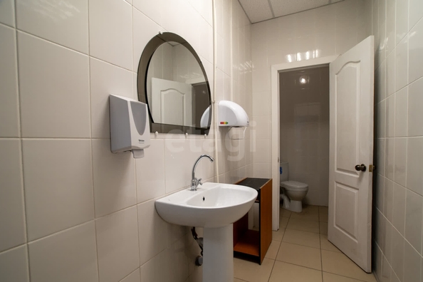 
  Сдается офис 29 м². Фото 15.