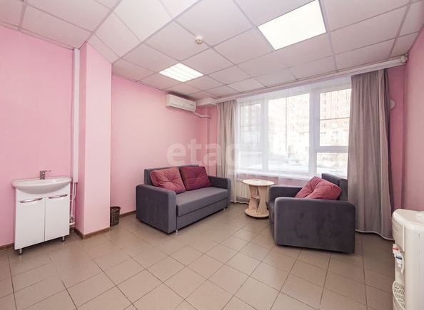 
  Продается офис 34 м². Фото 1.