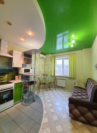 
  Продается 1-комн. квартира 44 м², в ЖК Радужный каскад, б/с 19. Фото 1.