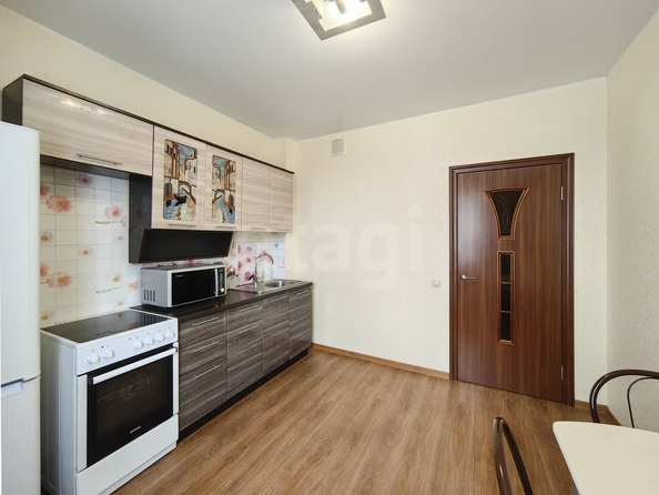
  Сдается 1-комн. квартира 42.2 м². Фото 1.