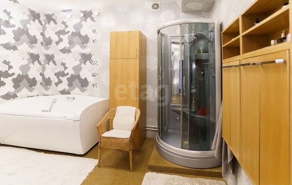 
  Продается 4-комн. квартира 184 м². Фото 13.
