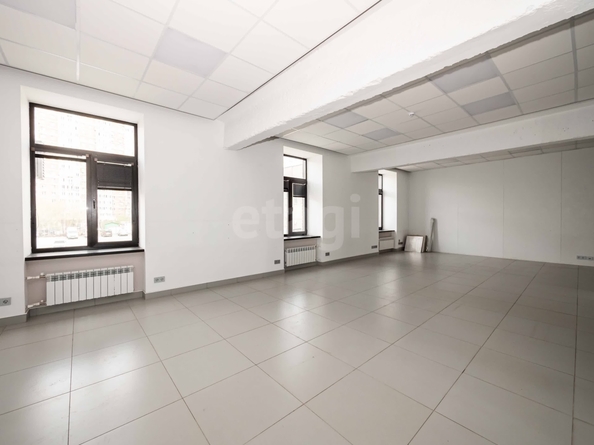 
  Сдается офис 244.7 м². Фото 2.