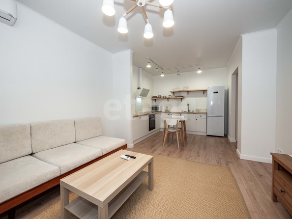 
  Продается 2-комн. квартира 43 м², в ЖК Новые снегири, блок а. Фото 2.