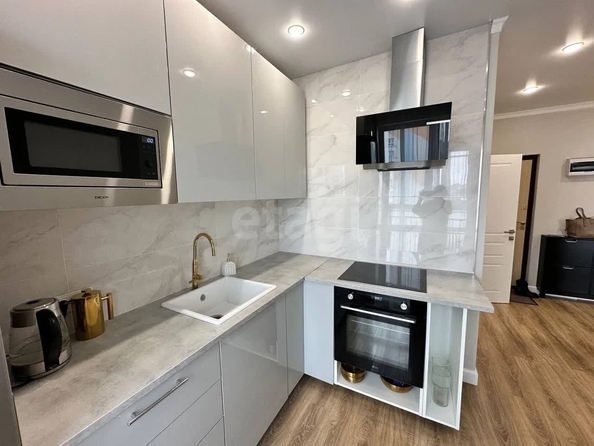 
  Продается 2-комн. квартира 49 м², в ЖК Венеция-2, дом 4. Фото 16.