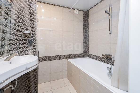 
  Продается 3-комн. квартира 80.1 м², в ЖК Радужный каскад, б/с 19. Фото 18.