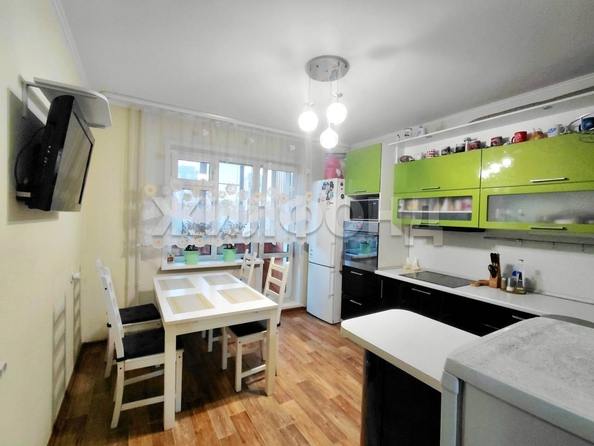 
  Продается 3-комн. квартира 73.7 м². Фото 1.