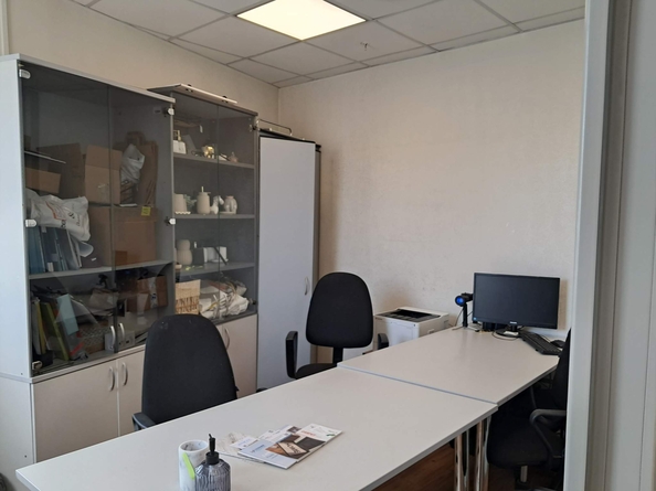 
  Сдается офис 31 м². Фото 1.