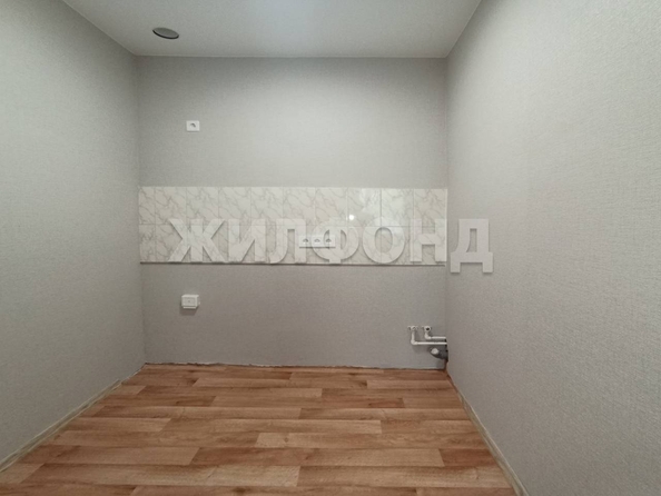 
  Продается 3-комн. квартира 56.9 м². Фото 4.