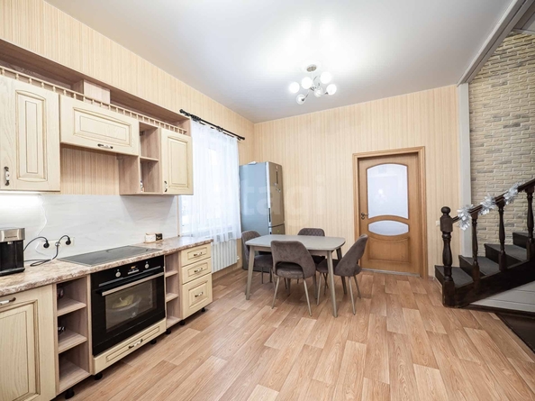 
  Продается 3-комн. квартира 95 м². Фото 1.