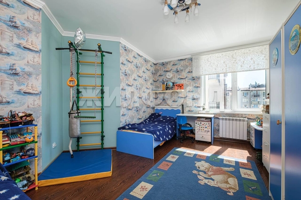 
  Продается 4-комн. квартира 138.9 м². Фото 32.