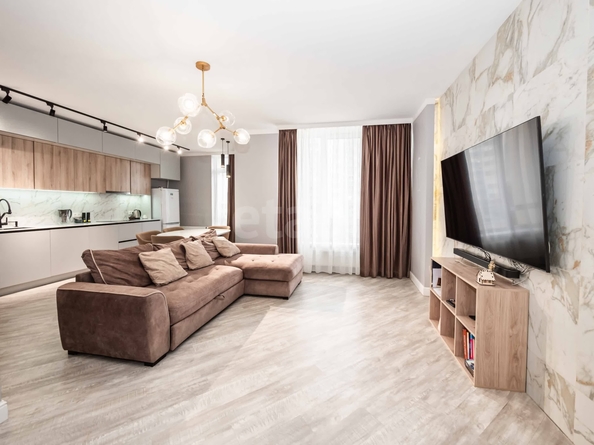 
  Продается 3-комн. квартира 80.6 м², в ЖК На Рябиновой. Фото 1.