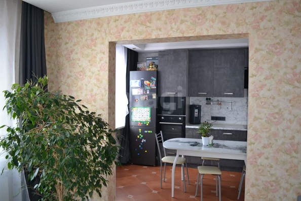 
  Продается 2-комн. квартира 76.5 м². Фото 1.