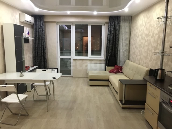 
  Продается 2-комн. квартира 59.7 м², в ЖК Родонит, дом 1. Фото 3.